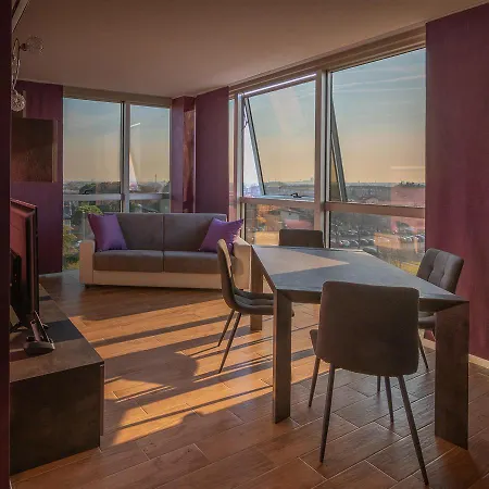 Crystal Tower M&M Apartment Treviolo Exterior photo