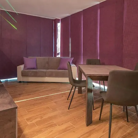 Crystal Tower M&M Apartment Treviolo Exterior photo
